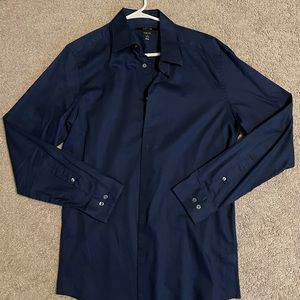 16 34/35 Navy Apt9 Button Down Shirt.